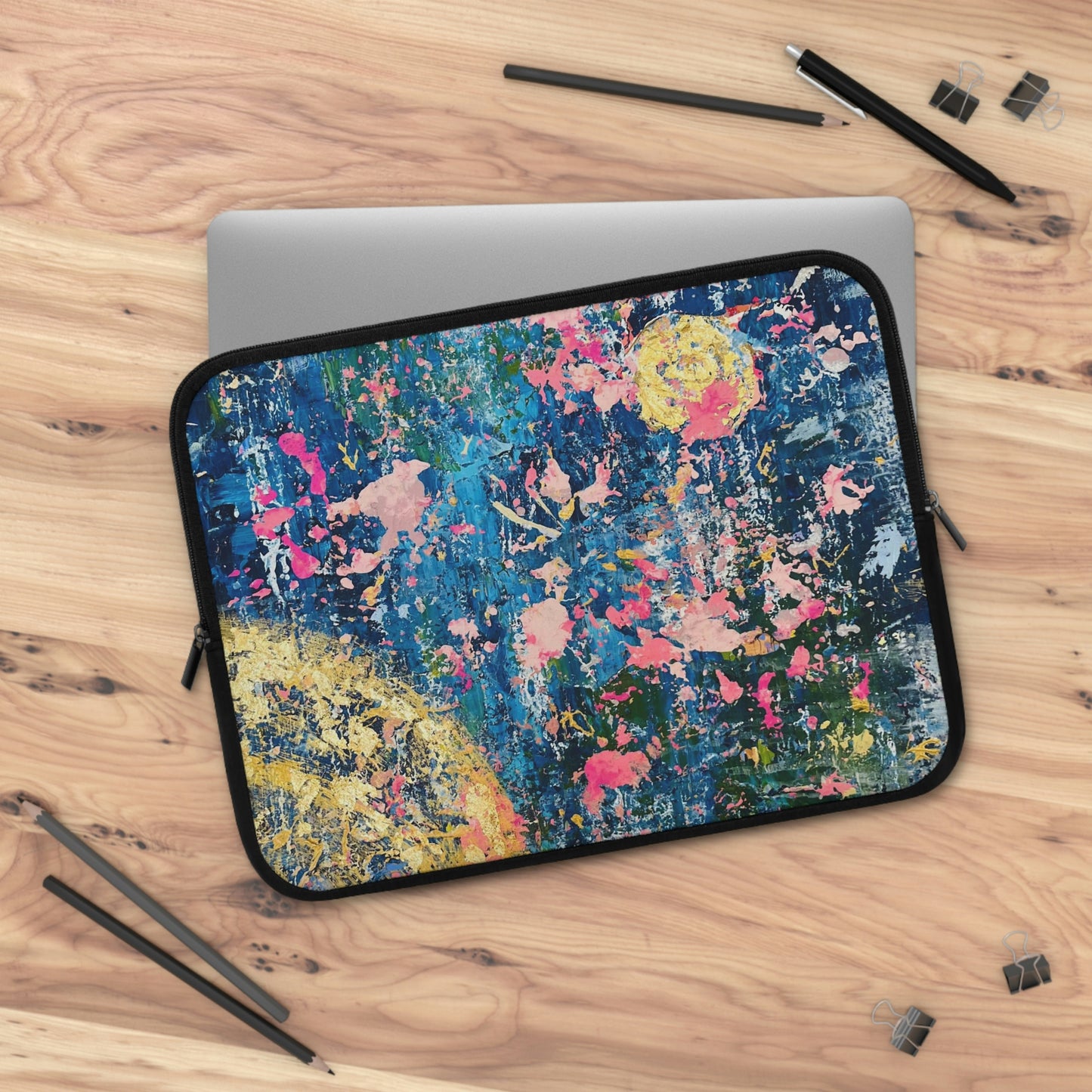 "When Pigs Fly" Laptop Sleeve